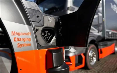 एमसीएस मेगावाट चार्जिंग सिस्टम: वाणिज्यिक वाहन चार्जिंग में क्रांति लाना
